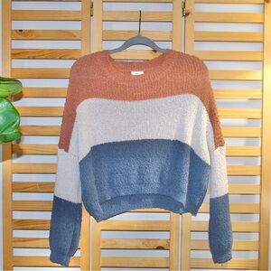 debut | Tri-Colored Sweater